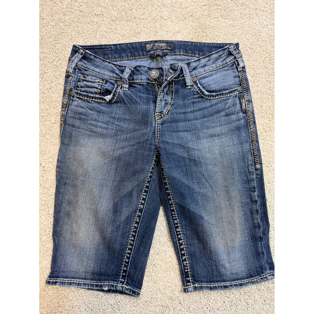 Silver Jeans Co Aiko Bermuda Denim Shorts Womens W27 Blue Slim Mid Rise Longline